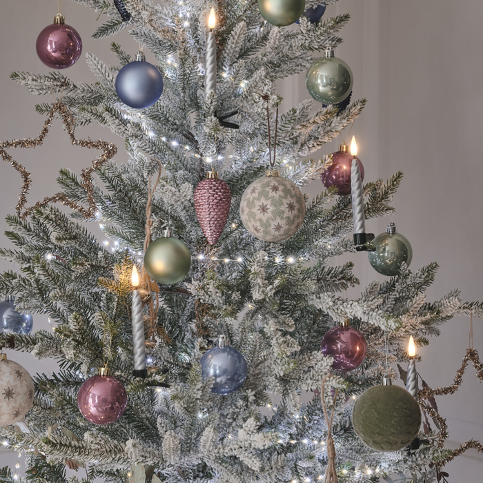 Weihnachtsbeleuchtung für den Baum: Tipps & Inspiration