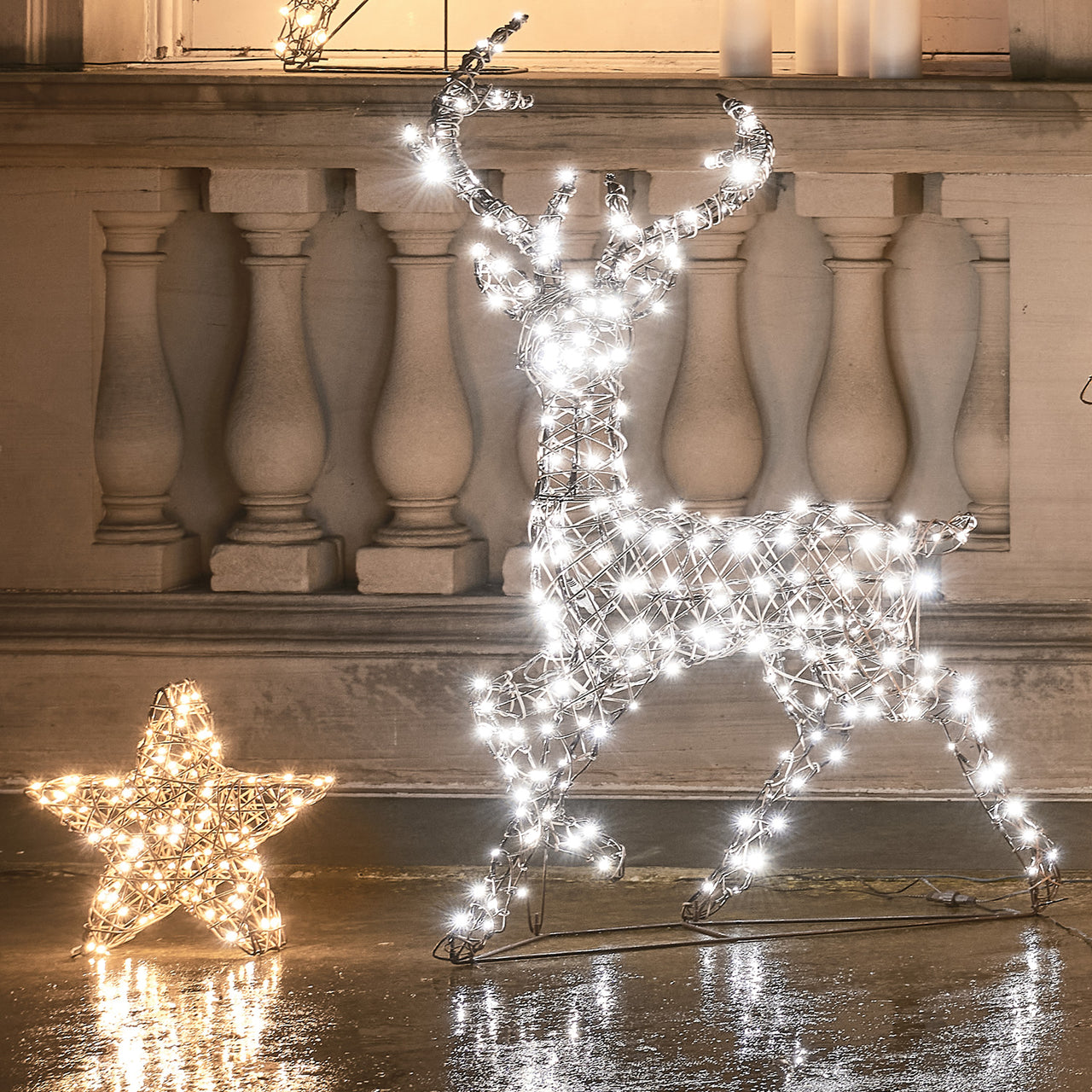 Studley LED‑Rentier 1,15 m – Zweifarbig & Leuchtend