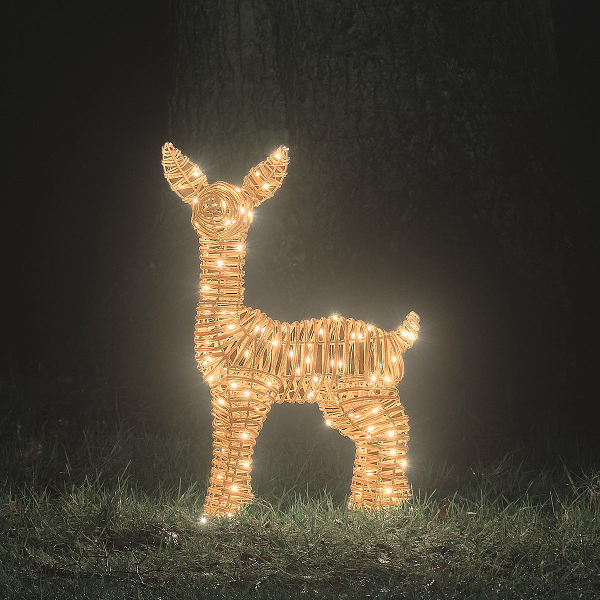 62 cm Leyburn Bicolor LED-Rehkitz aus Rattan mit 110 Mikro-LEDs in Warmweiß