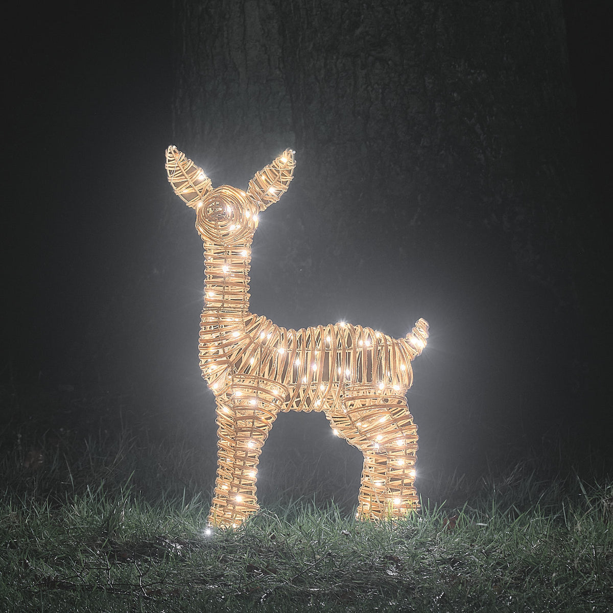 62 cm Leyburn Bicolor LED-Rehkitz aus Rattan mit 110 Mikro-LEDs bicolor