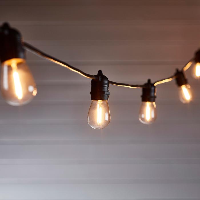 Ultimate Connect 60er LED Lichterkette Glühbirnen warmweiß koppelbar schwarzes Kabel
