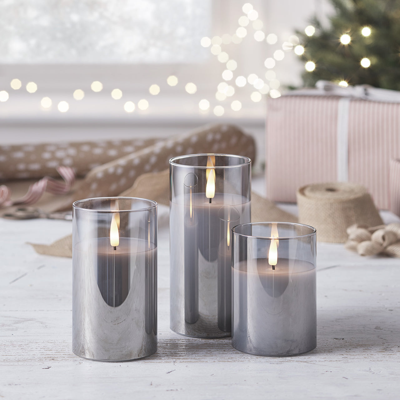 TruGlow® LED Kerzen Echtwachs Trio in Rauchglas mit Fernbedienung