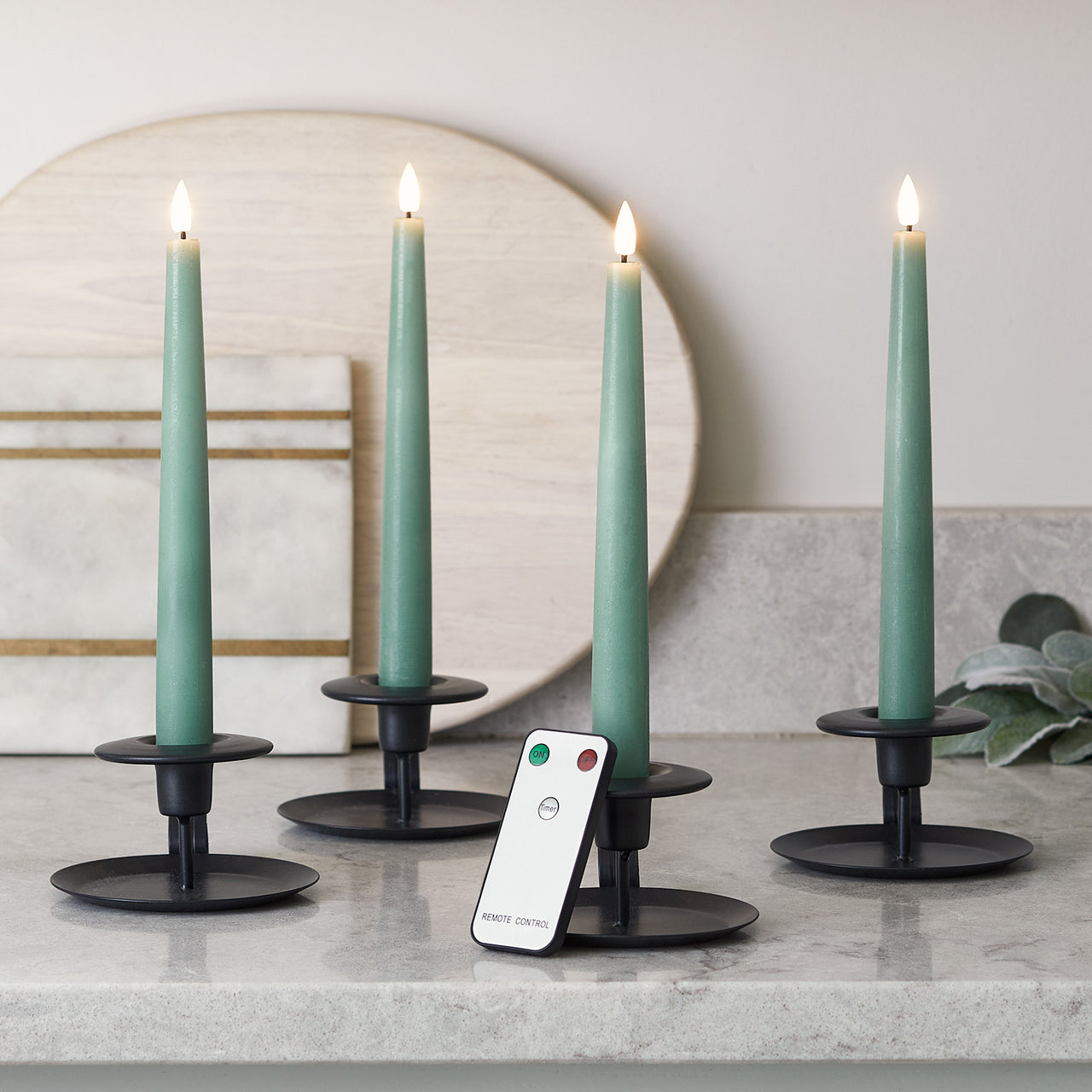 4er Set TruGlow® LED Stabkerzen Echtwachs eukalyptusgrün mit Fernbedienung