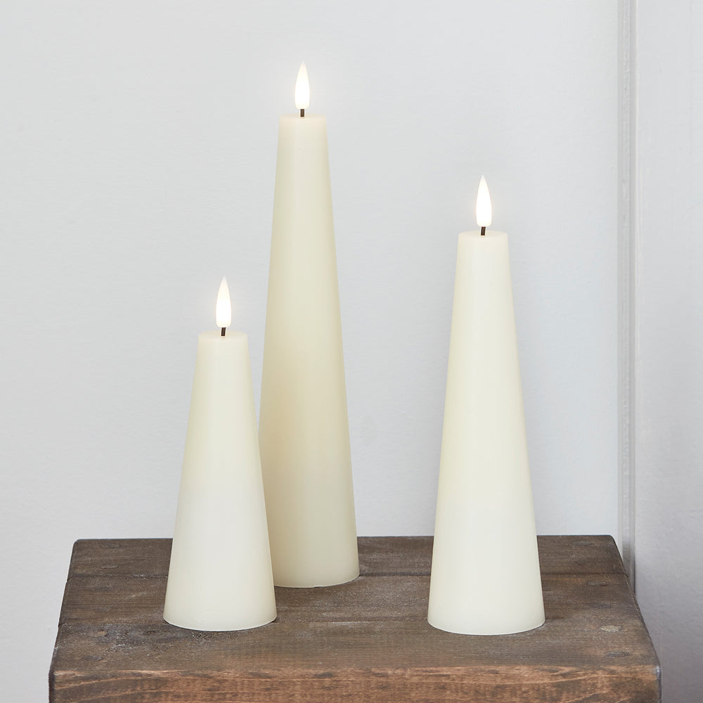 TruGlow® LED Kerzen Trio Kegelform elfenbeinfarben