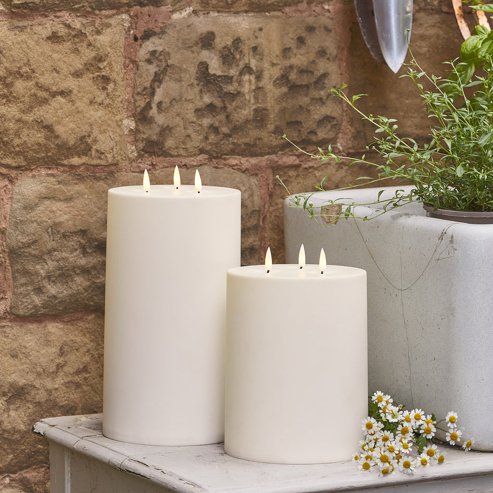TruGlow® dreidochtige LED Outdoor Kerzen Duo mit Fernbedienung