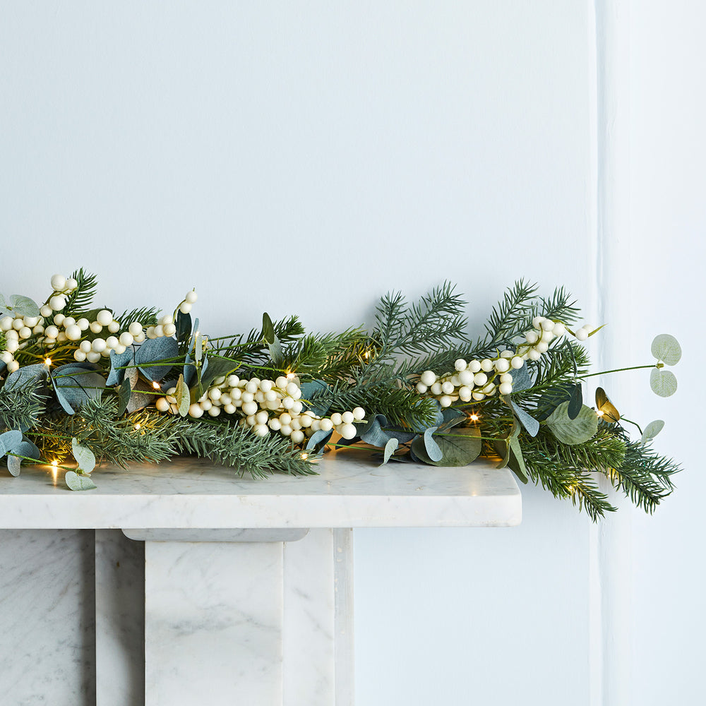 2m Eukalyptus und weißen Beeren Weihnachtsgirlande mit Beleuchtung