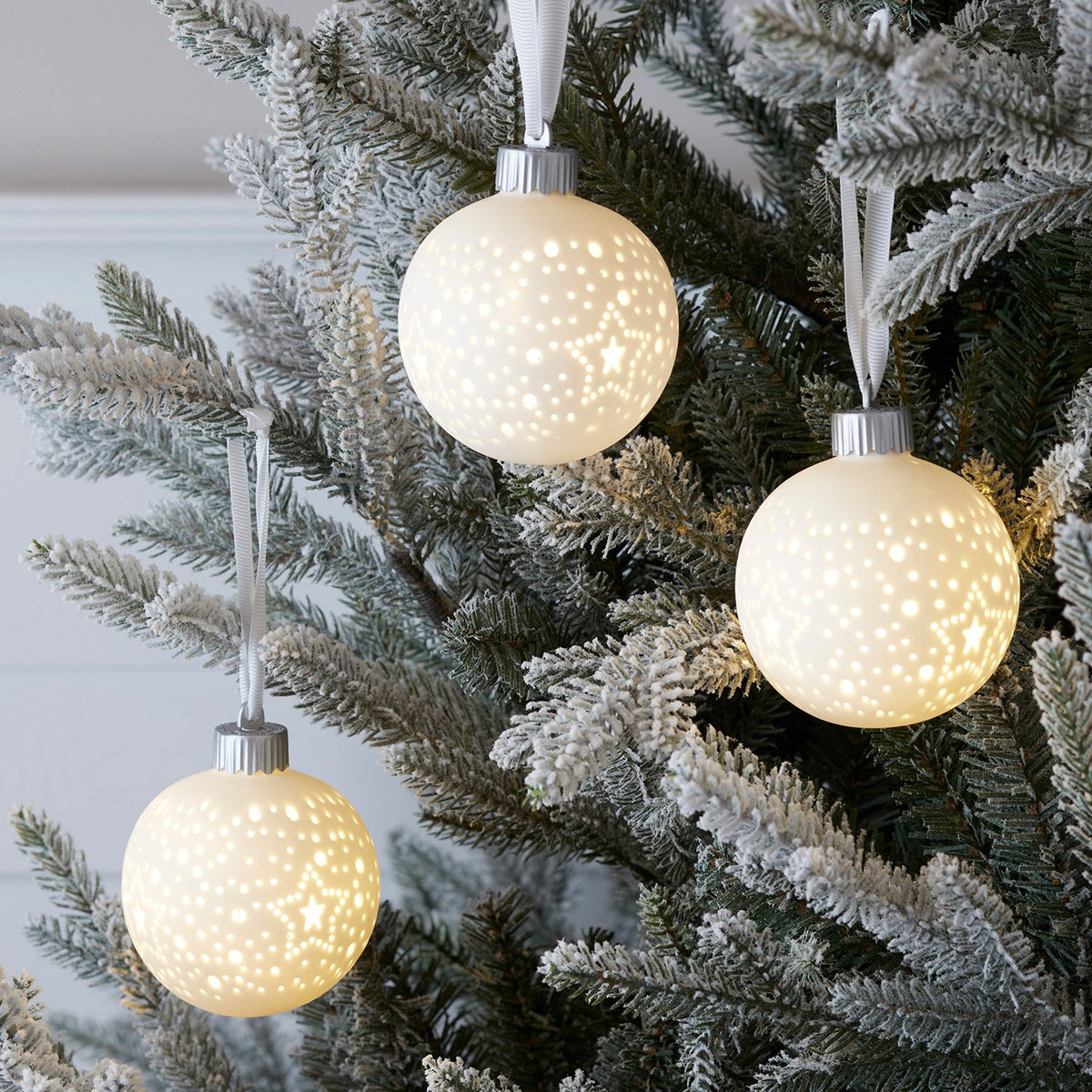 Keramik LED Weihnachtskugel