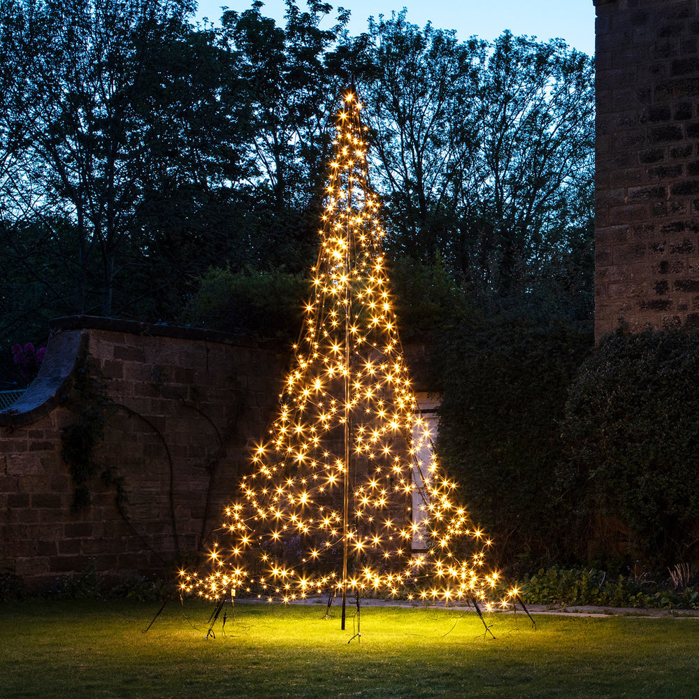 4m 640er LED Weihnachtsbaum Figur Warmweiß