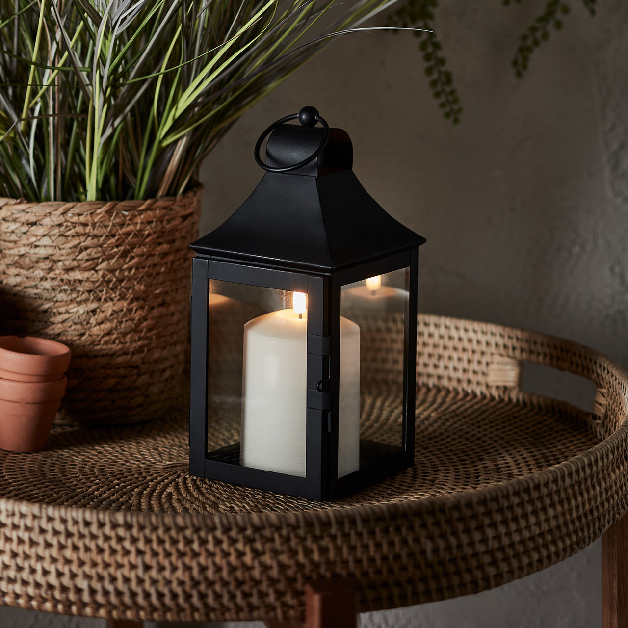 25cm Gartenlaterne mit TruGlow® Outdoor Kerze mit Fernbedienung