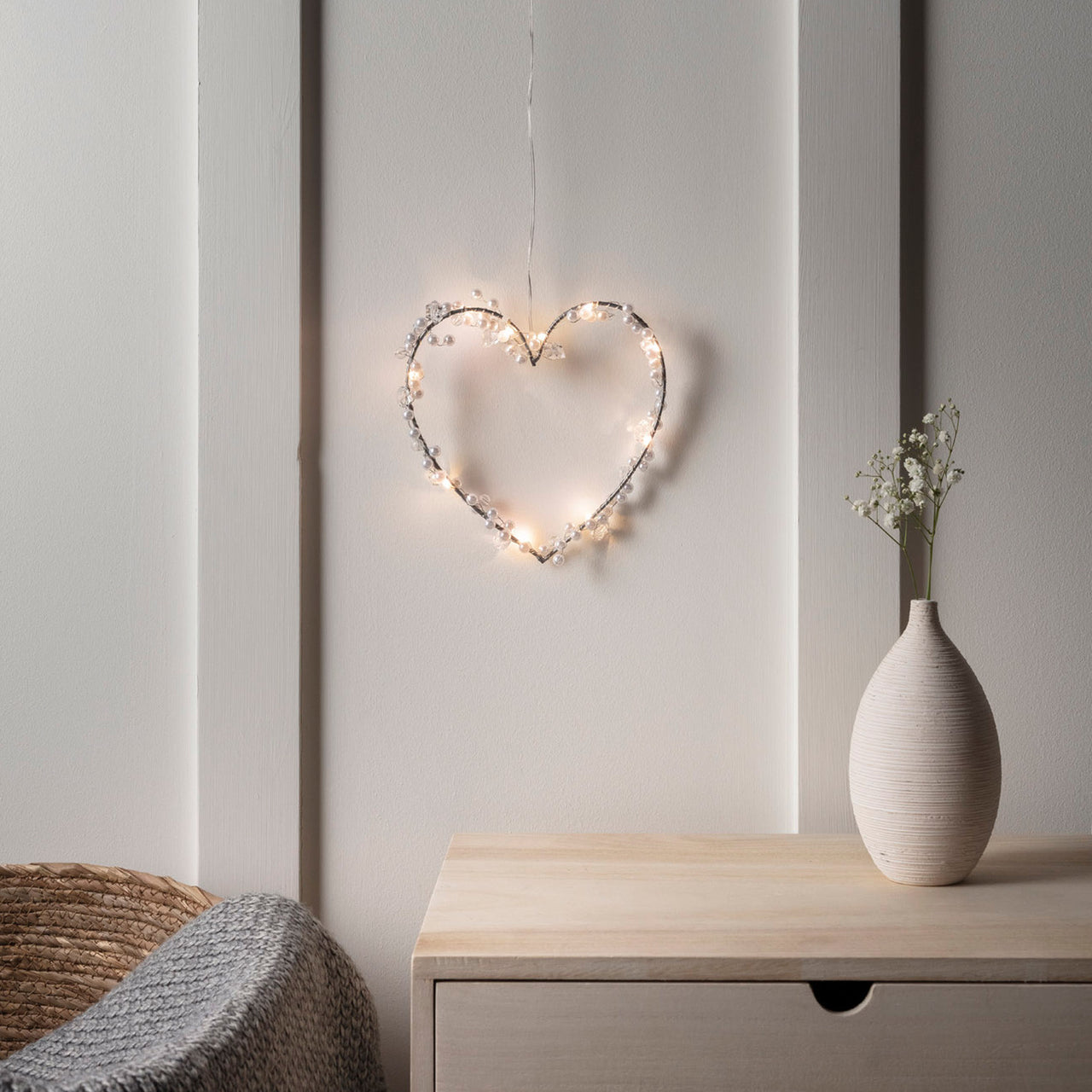 LED Herz Deko mit Perlen