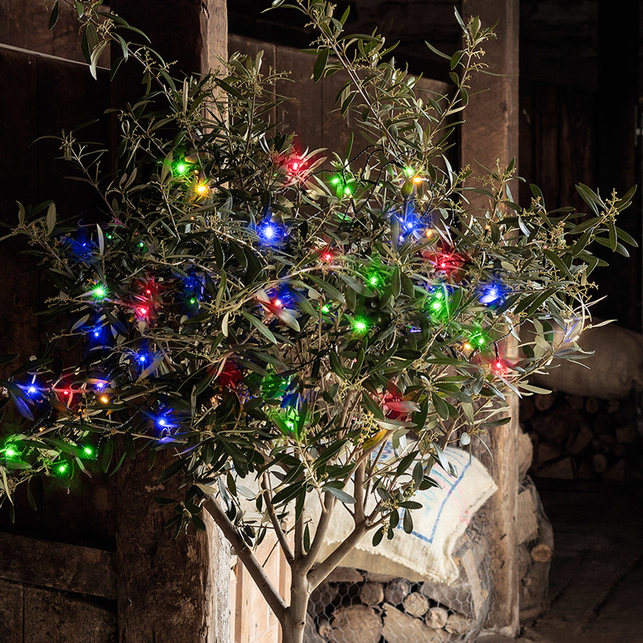 200er LED Batterie Außenlichterkette bunt grünes Kabel