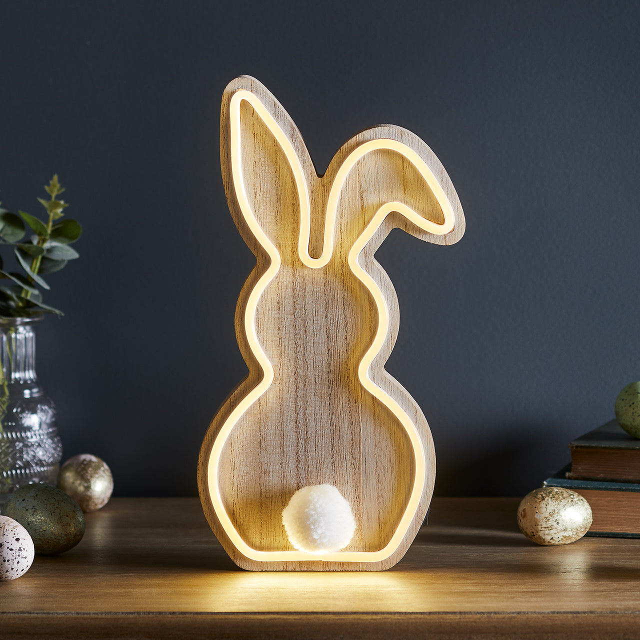 Neonlampe Hase aus Holz