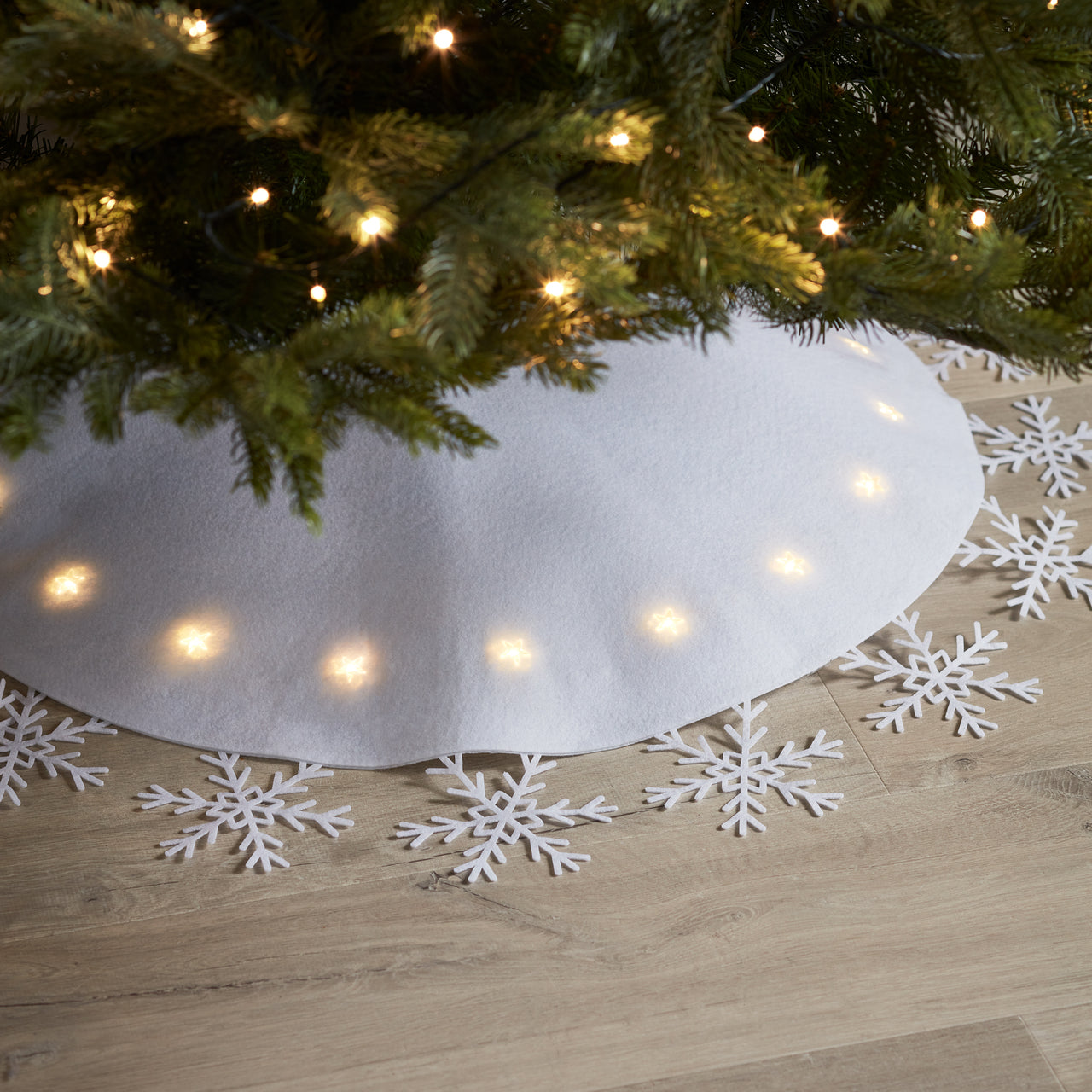 LED Weihnachtsbaumdecke mit Schneeflocken weiß
