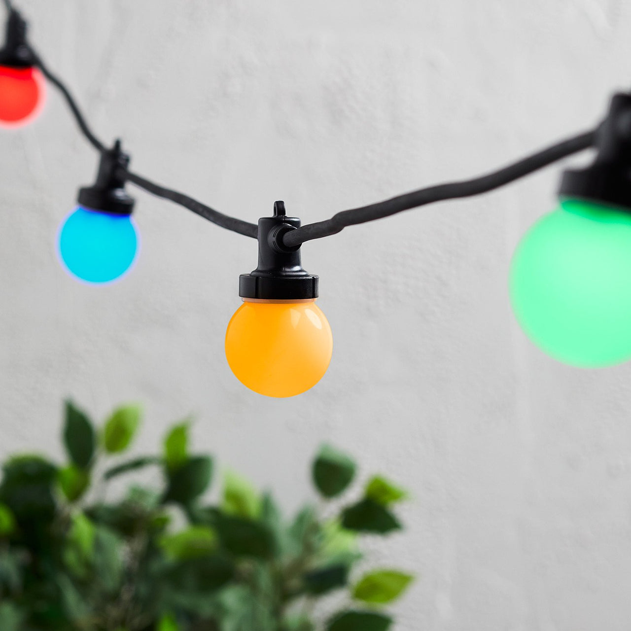 Pro Connect 75m 150er Party Lichterkette bunt koppelbar schwarzes Kabel