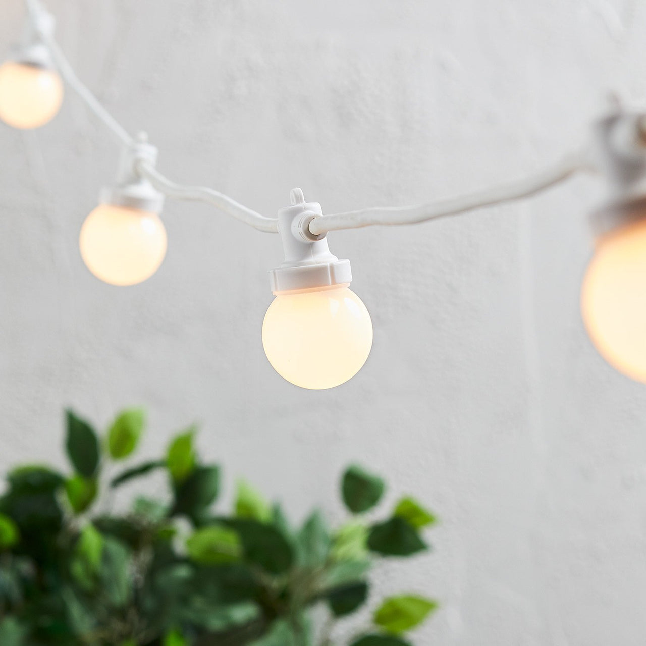 Pro Connect 100m 200er Party Lichterkette warmweiß koppelbar weißes Kabel