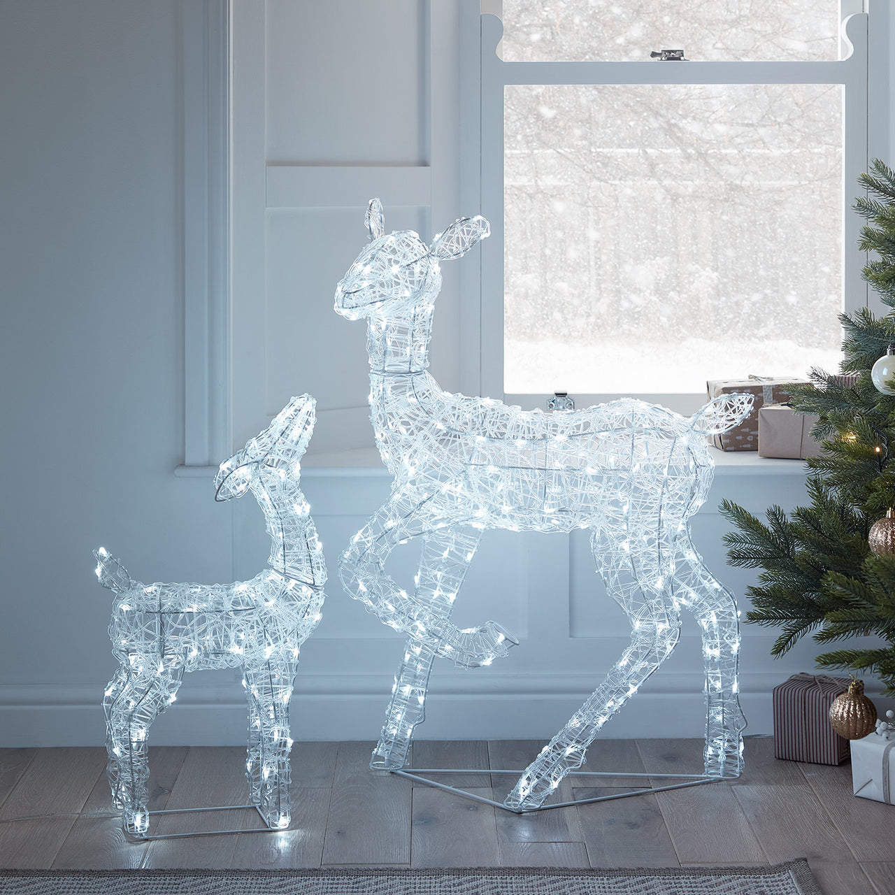 Swinsty Acryl LED Rentiere Mutter und Kind
